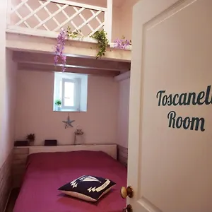  Holiday home Toscanelli